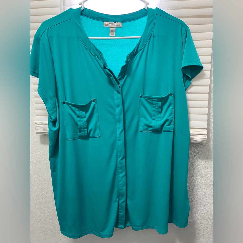 XL woman’s blouse Dana Buchman